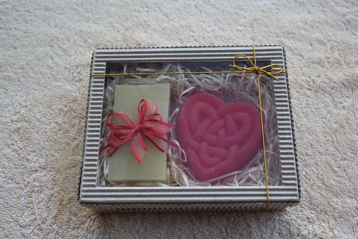 Srdce a olivové mýdlo v krabičce 
